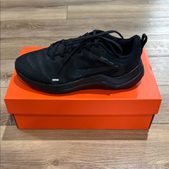 Nike Shoes - NIB! Nike Downshifter 12 Running Shoes - women’s 9